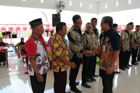 Yang dimaksud dengan sk perangkat desa adalah surat keputusan yang ditetapkan oleh kepala desa untuk mengangkat orang yang telah memenuhi syarat menjadi perangkat desa. Pemdes Di Kecamatan Jati Jadi Pelopor Dalam Penyerahan Sk Untuk Perangkat Desa Bloranews