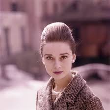 The look is sophisticated and young, with a slightly. Audrey Hepburn Hairstyles