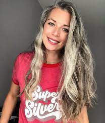 Tees For Silver Sisters On Instagram Spotted Myselfija Wearing Our Best Selling Super Silver Gray Hair Growing Out Grey Hair Transformation Pretty Gray Hair