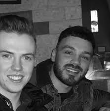 Can someone recommend a builder who could raise