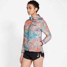 Nike windrunner jacket men's • white/reflective silver $115.00. Nike Laufjacke Nike Windrunner Women S Trail Running Jacket Online Kaufen Otto