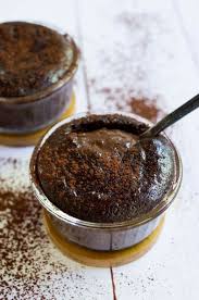 Coulant Au Chocolat Healthy Sans Sucre Raffine Et Sans Gluten Avec Seulement 3 Ingredients Banane Oeuf Ca Coulant Au Chocolat Recette Chocolat Sans Sucre