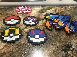 Minecraft pokémon poké ball pikachu pixel art. My Poke Ball Pixel Arts The Big One Is A Gigantamax Ball And The Pokemon Is Mega Garchomp Pokemon