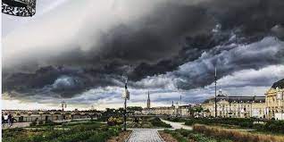 La ferme n'est jamais loin, la tradition. Orages En Gironde Les Images Spectaculaires De Mardi Soir