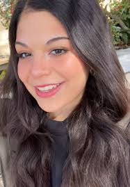 Karina Garza (@_karina_13260)