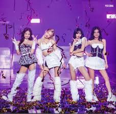 Blackpink 2021 'the show' live (stylized in all caps) is the fourth live album of the south korean music group blackpink, released on june 1, 2021. Blackpink The Show Live Cd Photobook Scans Kpopping