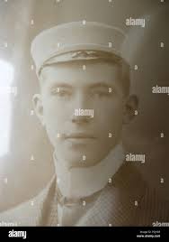 Life stahl hi-res stock photography and images