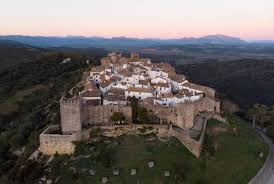Po povoljnoj cijeni @nam možete rezervirati upravo sada na našem sajtu. Castellar De La Frontera Pueblos Con Encanto Los Pueblos Mas Bonitos De Espana
