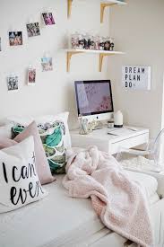Most dorm rooms are tiny. Easy Diy Dorm Room Decor Ideas You Ll Love