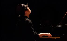 492 фото или видео фото и видео. Live Concerts You Can Stream While On Covid 19 Stay Home Notice