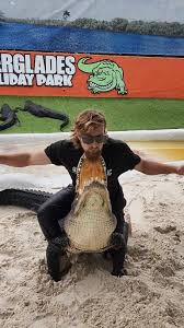 Ay Jesús!, Eso no tiene perdón de Dios. La ignorancia es una cosa  increíble, como van a pensar que una mujer tiene capacidad de volar y hacer  todas esas estupideces. La justicia