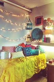 It's been popular for quite some time now and it seems to have gained in i love home décor that has that great bohemian influence, so i found 20 diy boho chic décor ideas that you can do yourself to add some charm to. Diy Bedroom Ideas Decorating Organization And Wall Art Diy Ideas Apartment Decorating Room Boho Apartment Decor Bedroom Diy