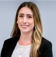 Andrea Mango's Instagram, Twitter & Facebook