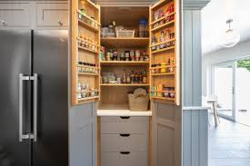 Desain Pantry Kecil Untuk Hunian Minimalis Bikin Dapur Makin Cantik Artikel Spacestock
