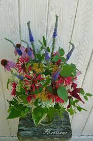 Florissimo Tropical Floral Arrangements Flower Arrangements Floral Arrangements Diy