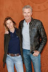 Remix of the ah of denis brogniart in koh lanta in featuring with the really talented bonezi that i c'est parti pour koh lanta 2020 sur tf1. Denis Brogniart Koh Lanta Sa Vie De Famille Biographie D Un Aventurier