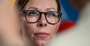 Beskedet: Erik Skoglund hålls fortfarande nedsövd