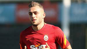 Bu sezon her yerinden yetenek fışkıran ligin en gözde genç oyuncularından biri. Baris Alper Yilmaz Transferini Oyuncunun Eski Hocasi Yorumladi