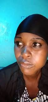 helloo wakuu nani anaeza unlock iPhone Carrie lock ilikua inatumika USA  nataka kuitumia uku Kenya Kama unajua say hi to me