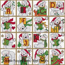 218 x 300 (15.5 x 21.5 on 14ct fabric) this design uses 42 colors of dmc floss this counted cross stitch pattern of polar bears was created from beautiful artwork by steven michael gardner, licensed through interlitho licensing. Christmas Cards Greeting Cards Projects And Patterns To Cross Stitch