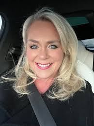 Jodi Smedley's Instagram, Twitter & Facebook