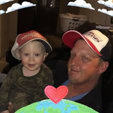 Whats the big difference between the 126 echo and the 126 ultra 2.. is it  worth it or not ..have read