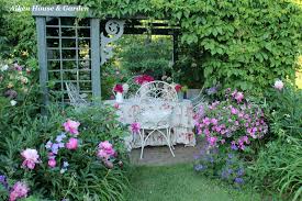 Home Improvement Ideas Romantic Garden Style Garden Styles Romantic Garden Garden Design