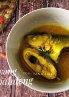 Setelah itu, kepala ikan manyung diberi bumbu utama seperti bawang merah, bawang putih, kunyit, jahe, asam jawa, tomat, dan cabe rawit. 22 Resep Ikan Gombyang Enak Dan Sederhana Ala Rumahan Cookpad