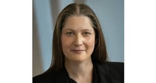 Jennifer Weiser's Instagram, Twitter & Facebook