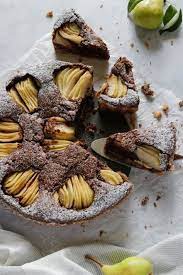 Chocolate And Pear Crostata With A Silky Dark Chocolate And Walnut Filling Is Truly An Easy Italian Dessert Wit Pear Dessert Italian Desserts Easy Pear Recipes