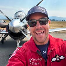 Photo dump for #SelfieSaturday at #abbyairshow #rcaf100 🤳 1)  #airplanesthatsmile 2) Best volunteer job at the airshow 3) Which  #rcaftartan is better? 4) Tally-Ho finding the executive director of the  airshow (and
