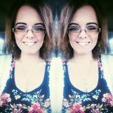 Vanessa Maxwell's Instagram, Twitter & Facebook