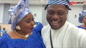 Mike Adenuga gave Sunny Ade 5 million naira cash