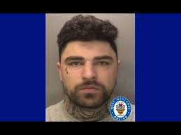 Kane Barker-Son of Wayne Barker Exposing Ian Flannery/Hogan PART 2. 2  Ladies comfirm hes a beast.