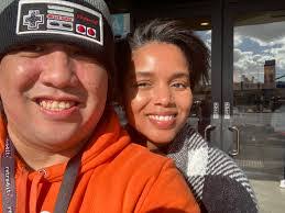 Rosalyn Ross's Instagram, Twitter & Facebook