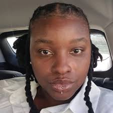 New video is raising concern among animal advocates. The video captures  horse-drawn carriages carrying large groups listening to loud music and  even harassing a horse.  https://wreg.com/news/investigations/renewed-efforts-to-ban-horse-carriages-in  ...