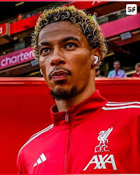 Musiala se lesionou feio nesse lance. Vamos torcer, mas... lance forte.