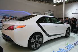 Its interior is modern and european influenced with a horizontal layout. Mg Motor Morris Garage Sondauto S Blog
