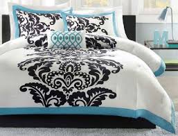 Black And White Comforter Sets Queen Black And White Comforter For Modern Theme 7 Modern Comforter Sets