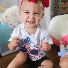 Happy 43rd birthday to Jeremy Shockey. A native of Ada, Oklahoma, Shockey  arrived at UM as a last minute junior college transfer from Northeast  Oklahoma A&M College in 2000. He wasn't even