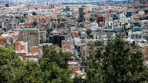 De lunes a viernes, de 7:00 de la noche a 5:00 de la mañana, y los sábados y domingos de 5:00 de la tarde a 5:00 de la mañana, estará impuesto el toque de queda en. Decreto 032 De 2021 Cuarentenas Por Upz Desde El 30 De Enero De 2021 Bogota Gov Co