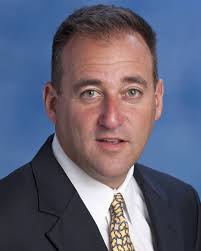 Meet Alabama-Huntsville's new basketball coach