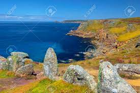 Cela signifie que vous pouvez l'utiliser et le modifier pour vos projets personnels et commerciaux. Paysage De Lands End En Cornouailles En Angleterre Le Point Le Plus A L Ouest De L Angleterre Sur La Peninsule De Penwith Huit Miles De Penzance Sur La Cote De Cornouailles Banque D Images