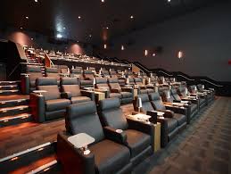 Cinepolis I Ll Never Be Satisfied With A Mall Cinema Again Luxury Movie Theater Cinema Design Theatre Interior