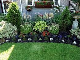Cool 130 Simple Fresh And Beautiful Front Yard Landscaping Ideas Https W Small Front Yard Landscaping Front Yard Garden Design Front Yard Landscaping Design