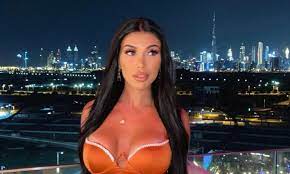 Isabel raad family, childhood, life achievements, facts, wiki and bio of 2017. Isabel Raad Viser Frem Sin Nye Flamme Jack Beaumont I Dubai 730 No