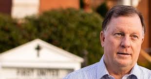 Legislature approves bill allowing alcohol to be sold through drive-thru  windows