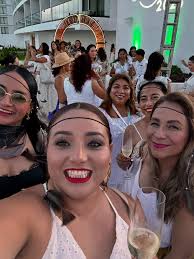 Si a petición de muchas amigas me atreví a compartir de nuevo este momento  de mi vida que me marcó muchísimo, y que durante mucho tiempo sentí  vergüenza de compartir. Hace un