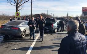 Maybe you would like to learn more about one of these? Video Noi Imagini De La Accidentul In Care A Fost Implicat Daniel ChiÈoiu Un Martor Spune CÄ MaÈina Fostului Ministru A Intrat Pe Contrasens