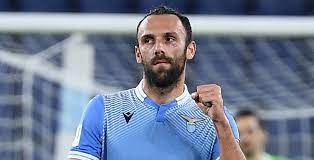 Vedat muriqi (born 24 april 1994) is a kosovan footballer who plays as a striker for turkish club çaykur rizespor. Lazio Rom Illegale Mafiabeziehungen Beim Transfer Von Vedat Muriqi